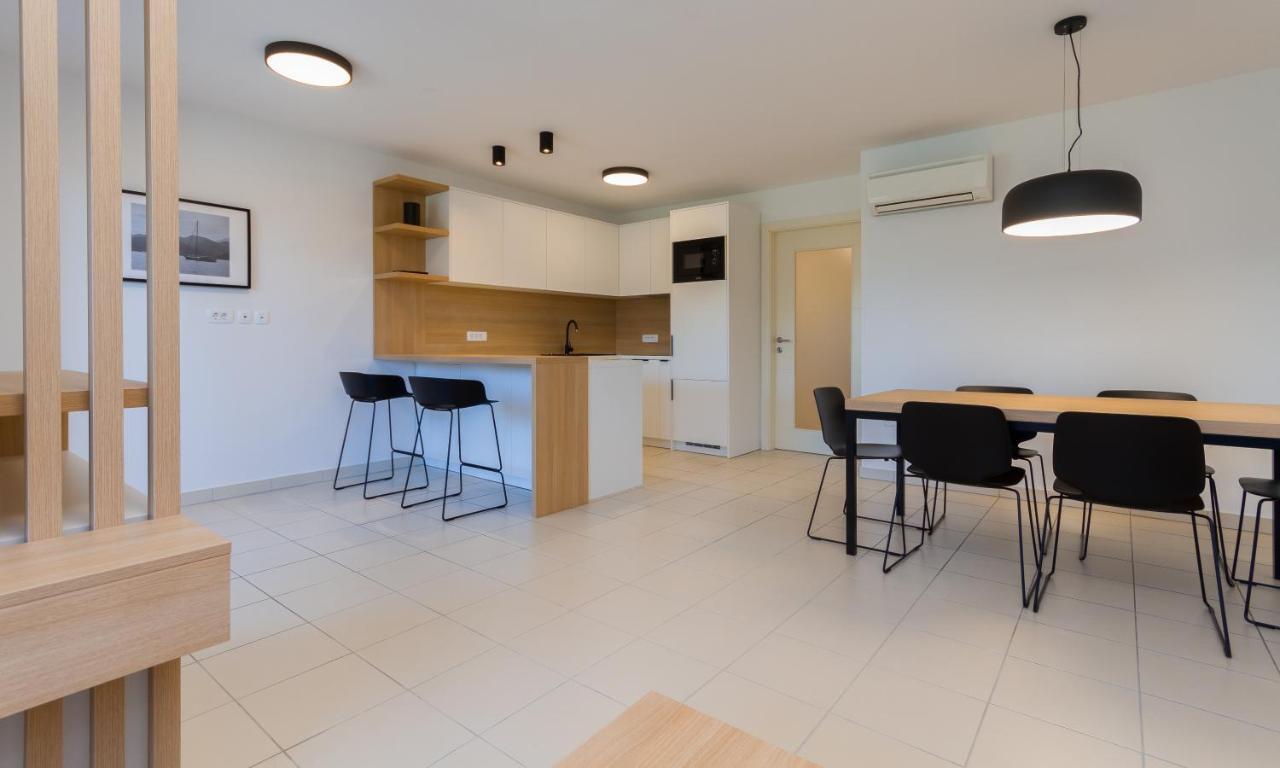 Premium Marina Apartments With Sea View By Locap Group Portoroz Ngoại thất bức ảnh
